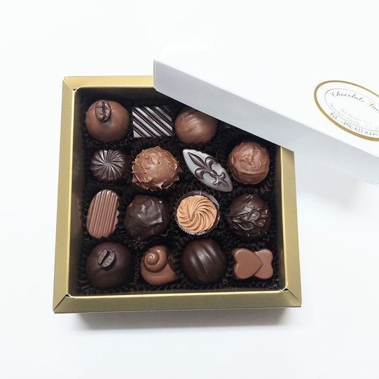 Box of 16 chocolates