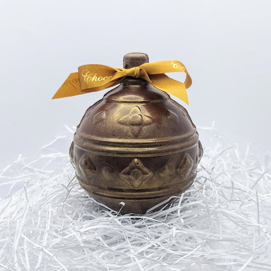 Boule de Noël texturée remplie de 6 chocolats