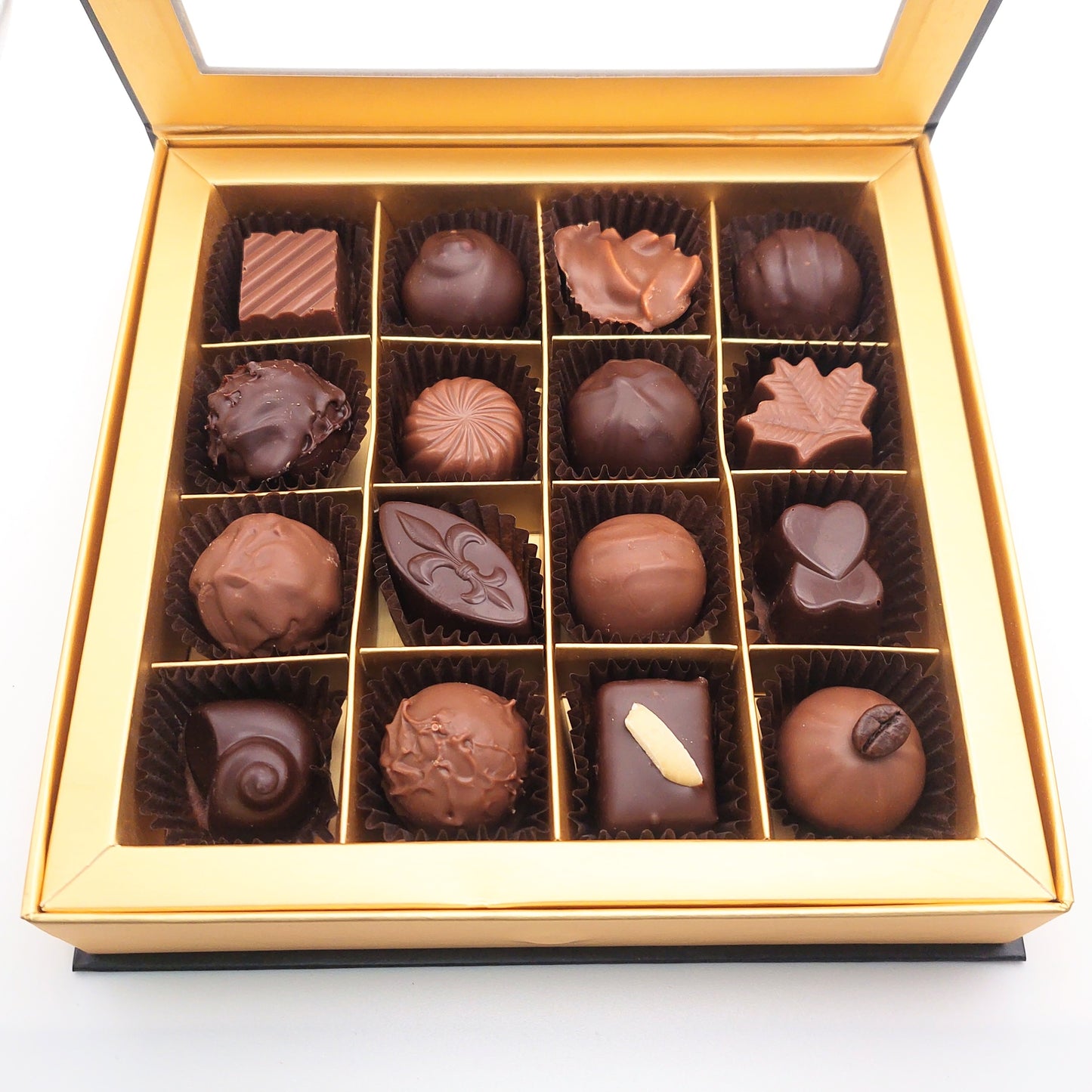Boîte de 16 chocolats à couvercle magnétique