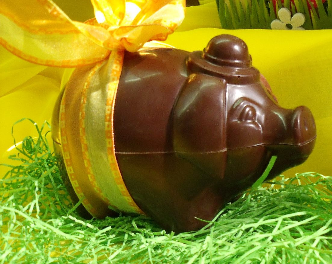Chocolate piggy bank filled with 12 chocolates